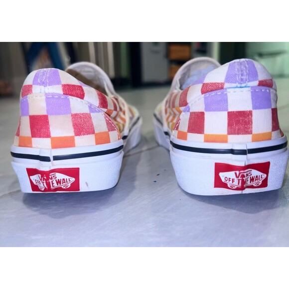 Women’s slip on rainbow checkered vans size 5.5 - Picture 5 of 8